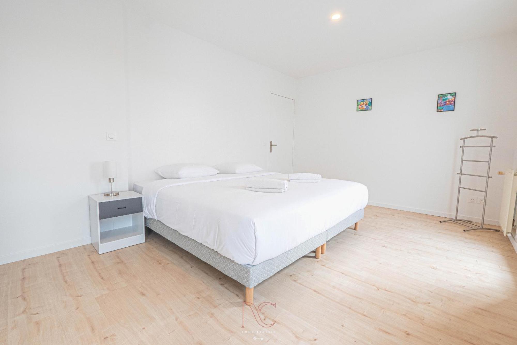 *Disneyland-Paris* 9 Pers, 2 Parkings, Wifi, Ac Montévrain Buitenkant foto
